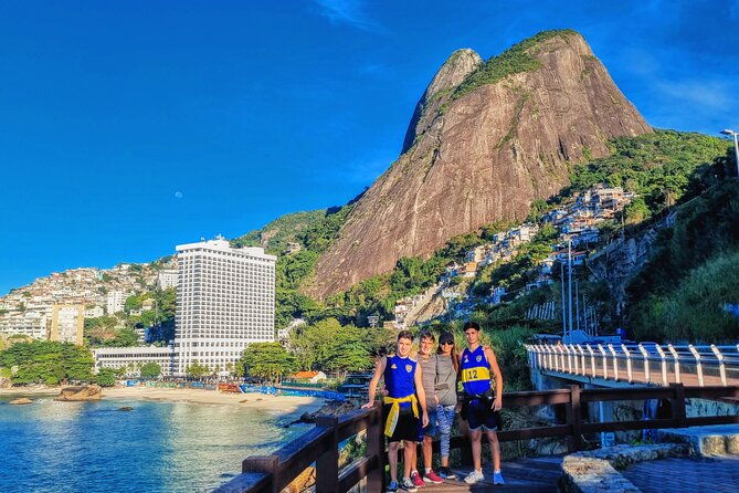 half-day-hiking-tour-morro-dois-irmaos-and-favela-vidigal
