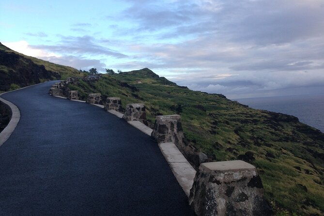 half-day-hiking-tour-to-diamond-head-and-makapuu-lighthouse