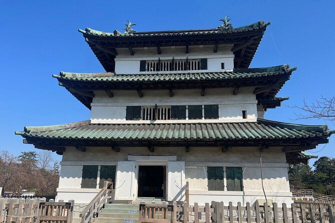 half-day-hirosaki-castle-and-samurai-house-tour-with-guide