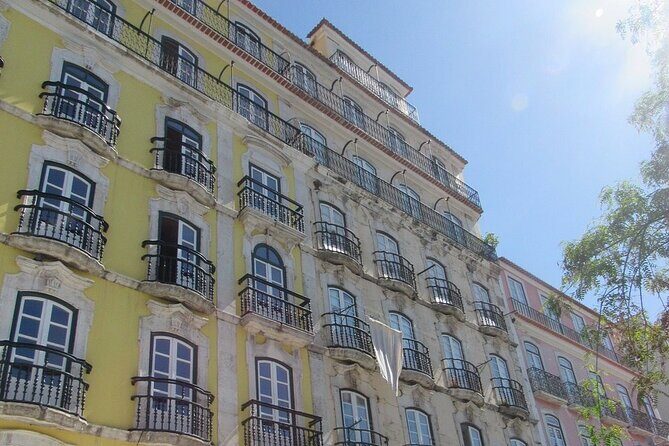 Half Day Historical Walking Tour about the Slave Trade in Lisbon - FAQ