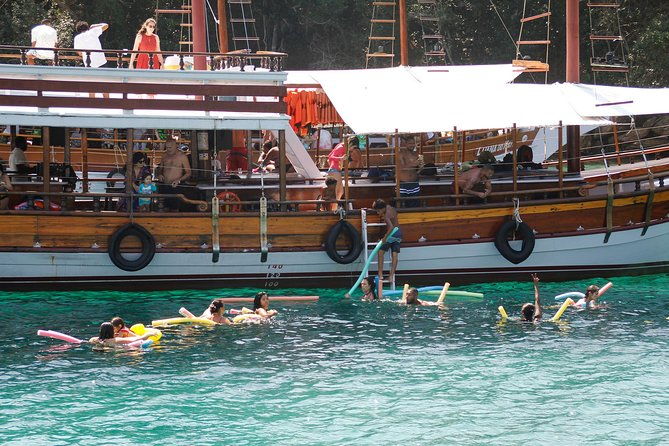 half-day-ilha-grande-schooner-tour