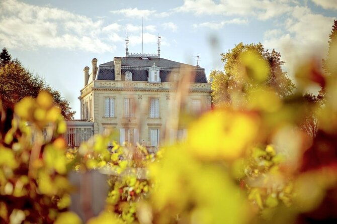 half-day-in-pomerol-and-saint-emilion-in-a-classic-car