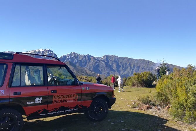 half-day-jeep-safari-tour-at-pico-areeiro-and-santo-da-serra
