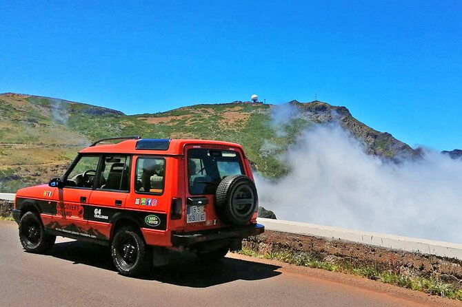 half-day-jeep-safari-tour-at-pico-areeiro-and-santo-da-serra
