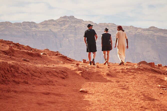 Half-Day Jeep Safari "Wadi Rum Highlights!" w/ Professional Bedouin Guide - FAQ