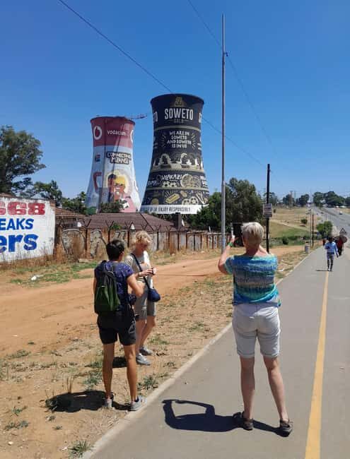 Half Day Johannesburg and Soweto Guided tour - Exploring Johannesburg and Soweto in a Half Day: A Practical Review