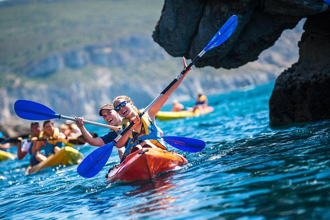 half-day-kayak-tour-in-sesimbra
