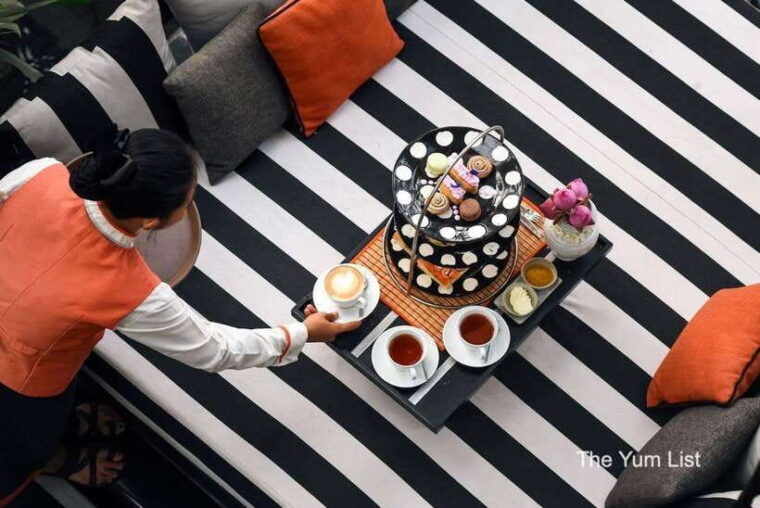 half-day-khmer-new-year-tour-by-tuk-tuk-on-13-14-15-16-april