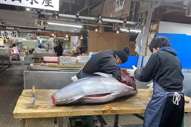 half-day-local-tokyo-tour-in-adachi-market-and-shibamata