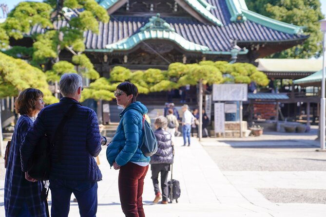 half-day-local-tokyo-tour-in-adachi-market-and-shibamata