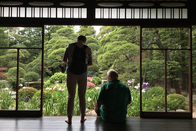 half-day-local-tokyo-tour-in-adachi-market-and-shibamata