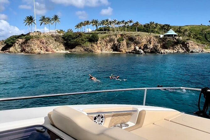 half-day-luxury-catamaran-turtle-snorkel-and-beach