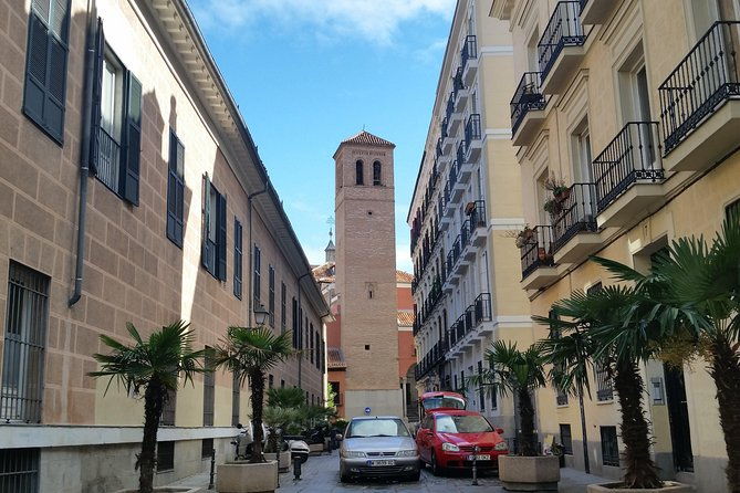 half-day-madrid-history-and-legends-private-walking-tour-with-hotel-pick-up