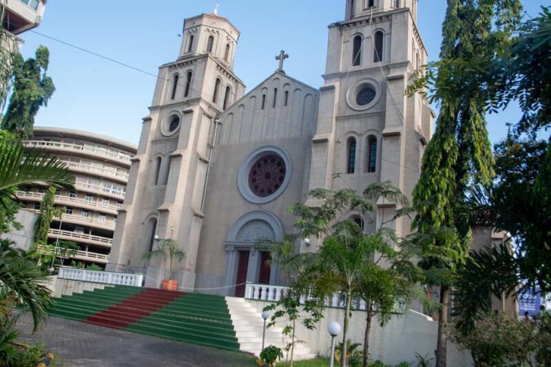 Half day Mombasa Guided Religious Tour with deep insights - Key Points