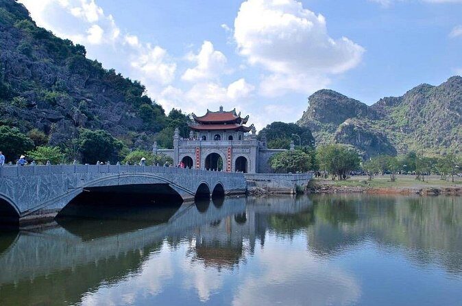 Half Day: Mua Cave - Hoa Lu Ancient Capital and Food Tour - FAQ