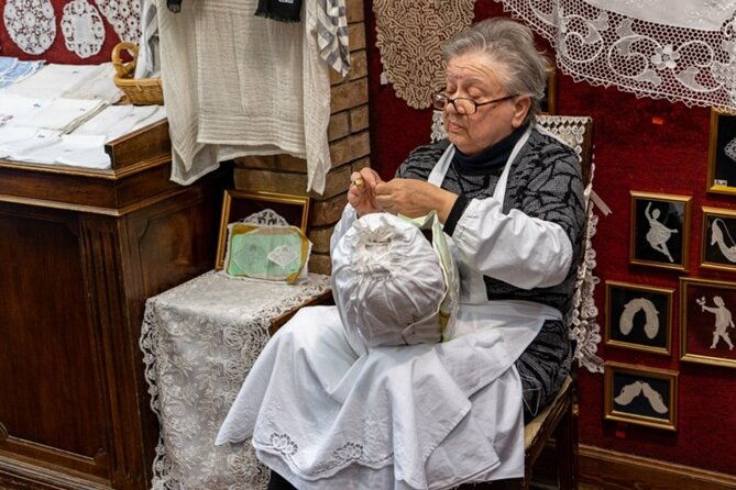 half-day-murano-and-burano-island-tour-by-private-boat