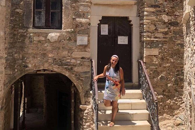 half-day-naxos-old-town-castle-and-apollo-temple-private-tour
