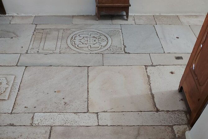 half-day-naxos-old-town-castle-and-apollo-temple-private-tour