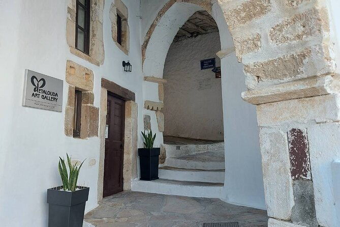 half-day-naxos-old-town-castle-and-apollo-temple-private-tour