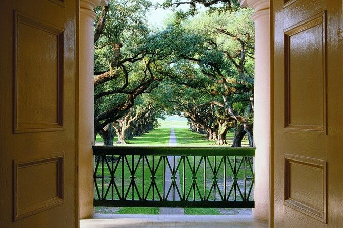 half-day-oak-alley-plantation-tour-in-vacherie