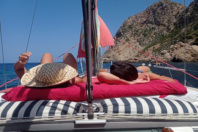 half-day-on-a-private-sailboat-in-mallorca-port-dandratx