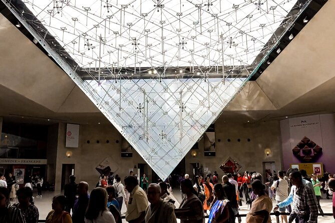 half-day-paris-cruise-walking-tours-eiffel-louvre-notre-dame