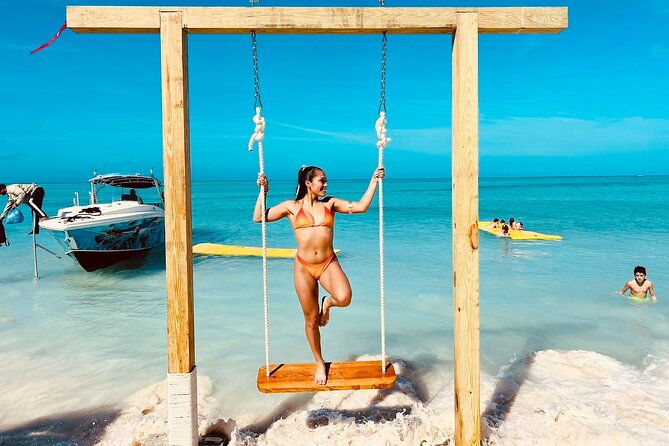 half-day-pigs-turtles-snorkel-lunch