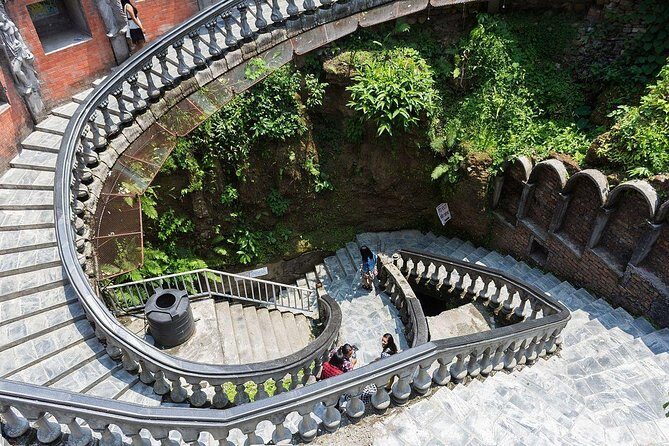 Half day Pokhara (Davis falls, Gupteshwor, Tibetan Refugee camp, Peace Pagoda) - Devis Falls: A Natural Wonder