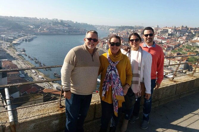 half-day-porto-and-beach-side-small-group-tour-with-tastings