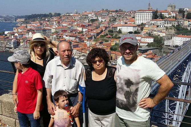 half-day-porto-and-beach-side-small-group-tour-with-tastings