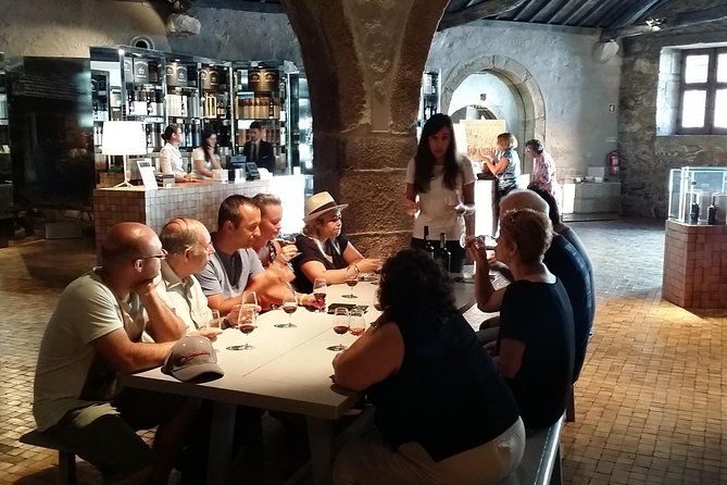 half-day-porto-and-beach-side-small-group-tour-with-tastings
