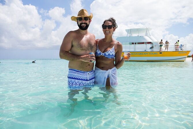 half-day-private-boat-charter-at-grace-bay-providenciales