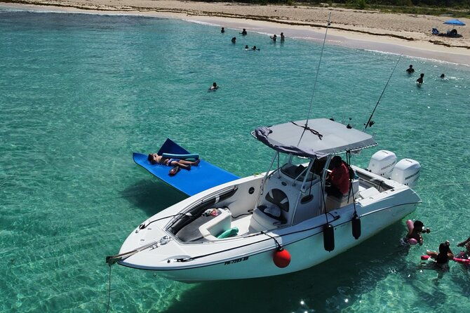 half-day-private-boat-experience-with-appetizer-and-drinks