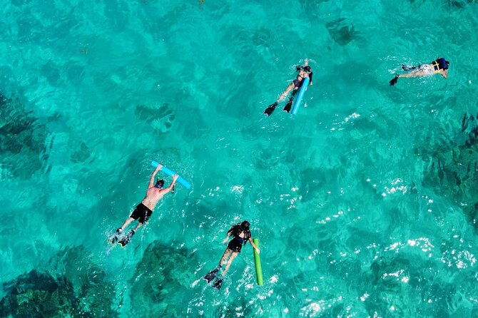 half-day-private-boat-experience-with-appetizer-and-drinks