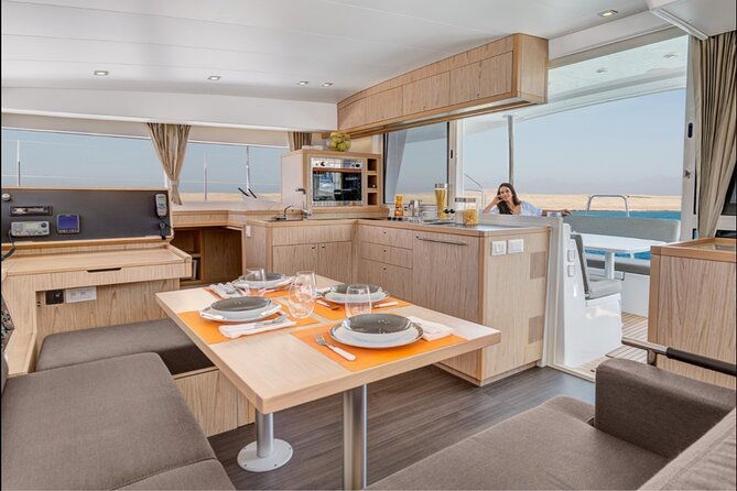 half-day-private-catamaran-boat-tour-ria-formosa-2