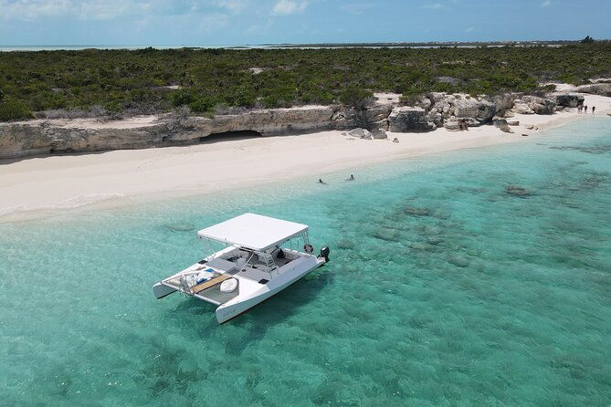 half-day-private-charter-in-caicos-cays