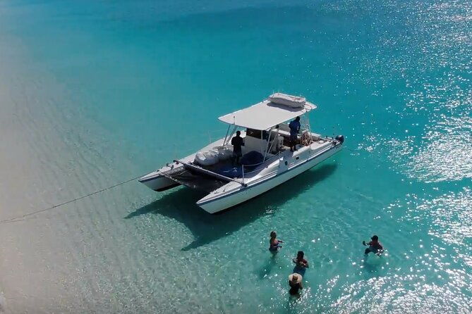 half-day-private-charter-of-the-caicos-cays