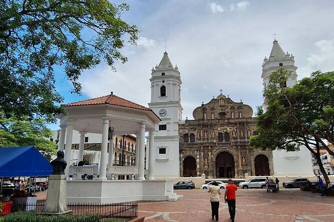 half-day-private-city-tour-and-panama-canal