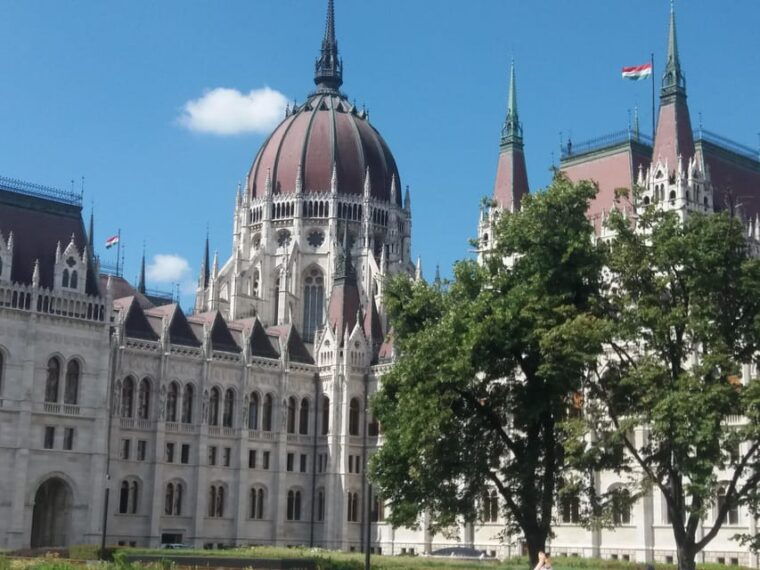 half-day-private-city-tour-in-budapest