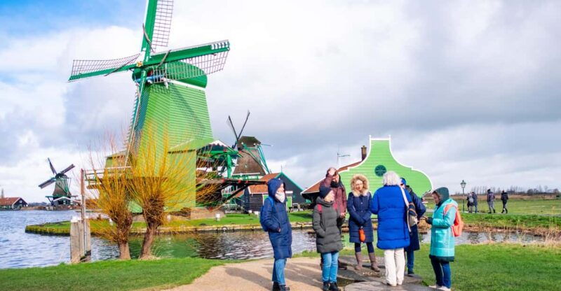 half-day-private-guided-sightseeing-tour-of-zaanse-schans-2