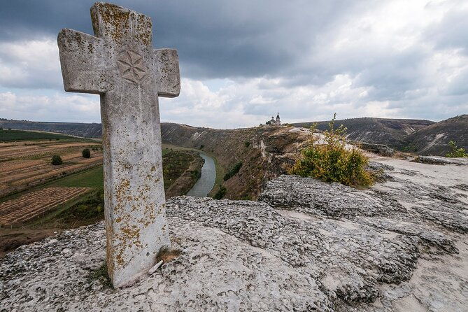 half-day-private-guided-tour-of-orheiul-vechi-and-a-farmhouse-2