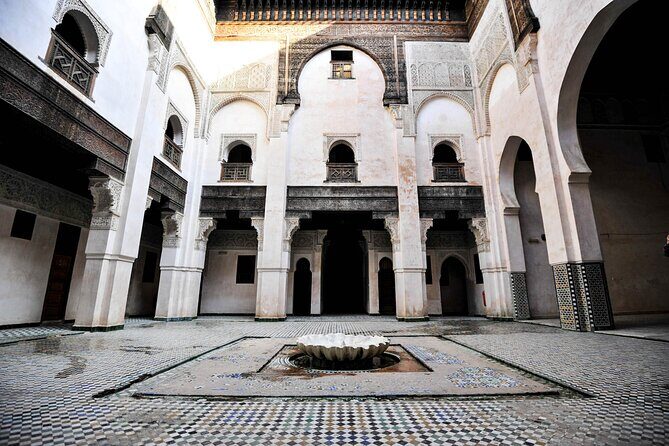Half-Day Private Guided Walking Tour Exploring Fez Medina - Authentic Experiences and Insights from Reviews