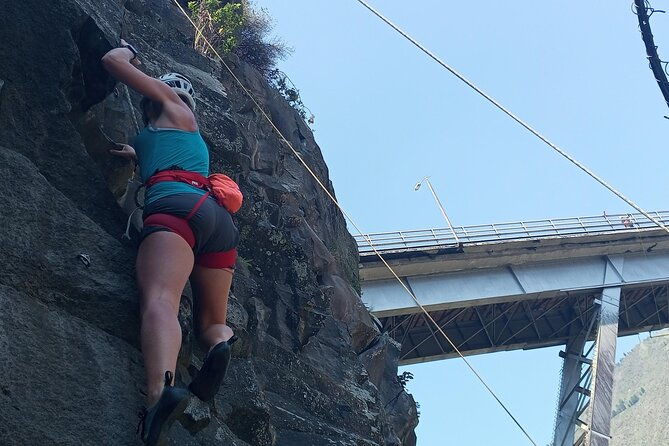 half-day-private-rock-climbing-in-canton-banos