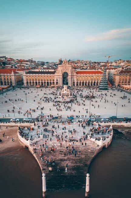 Half-day private tour in Lisbon viewpoints, Alfama & Belém - Exploring the Itinerary in Detail