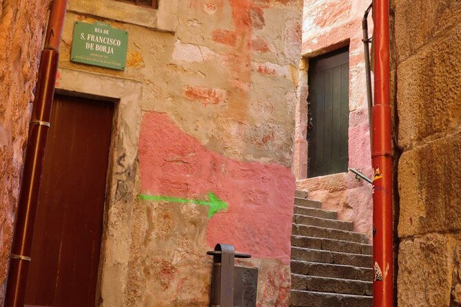 half-day-private-tour-in-tuktuk-porto-jewish-heritage