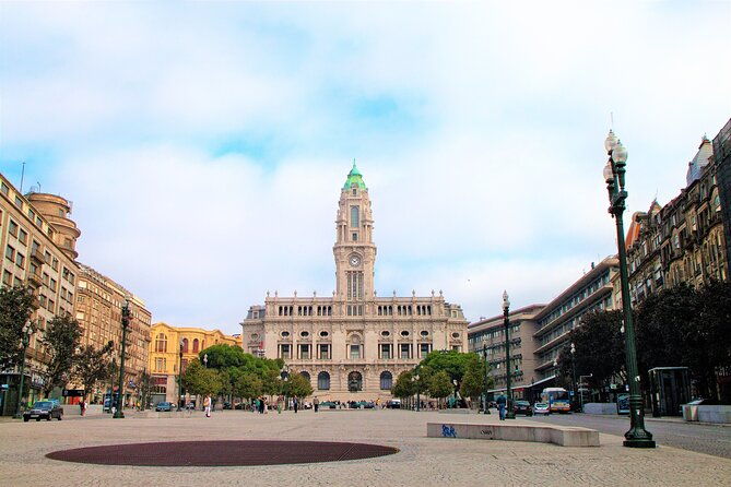 half-day-private-tour-in-tuktuk-porto-jewish-heritage