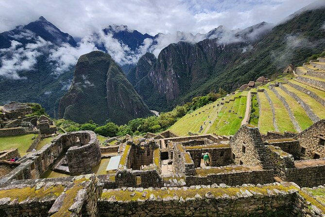 half-day-private-tour-machu-picchu-cusco-peru