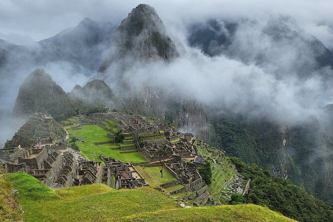 half-day-private-tour-machu-picchu-cusco-peru