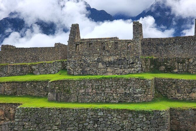 half-day-private-tour-machu-picchu-cusco-peru