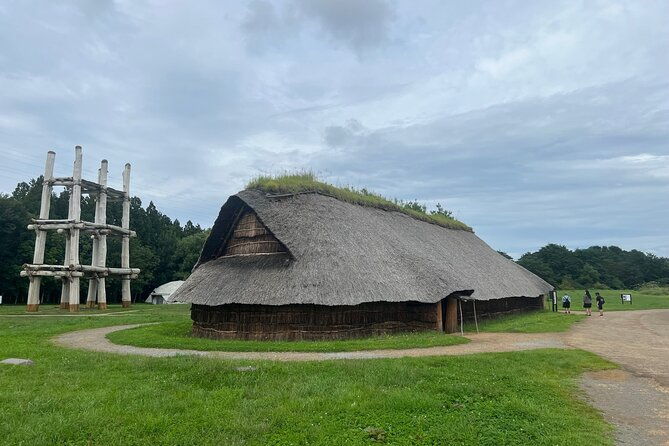 half-day-private-tour-of-jomon-archaeological-site-and-art-museum